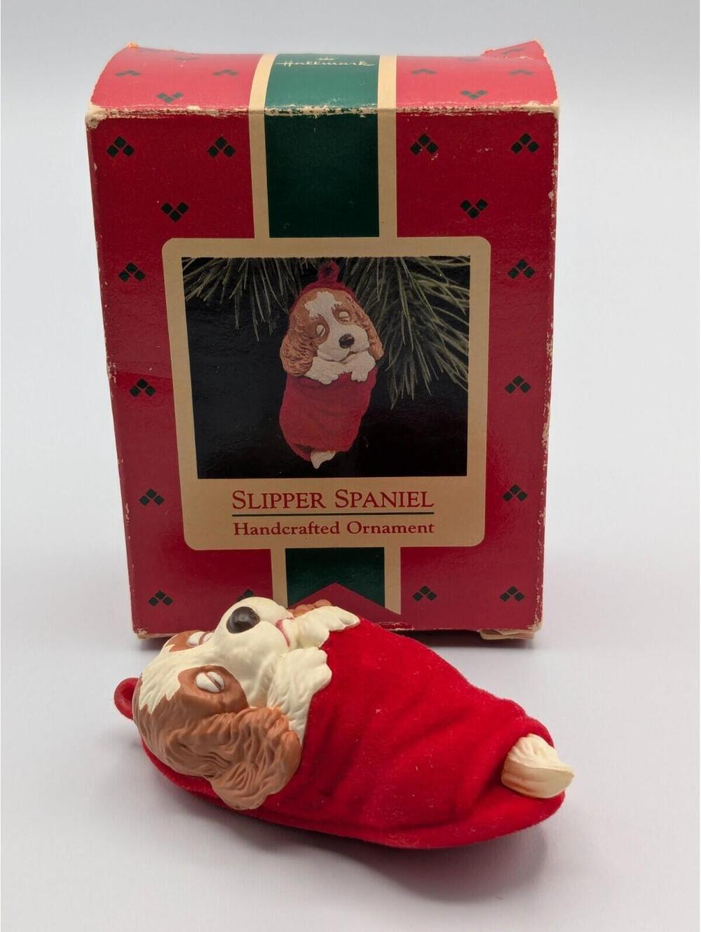Hallmark Keepsake Slipper Spaniel 1988, Cocker Spaniel Puppy Vintage Ornament